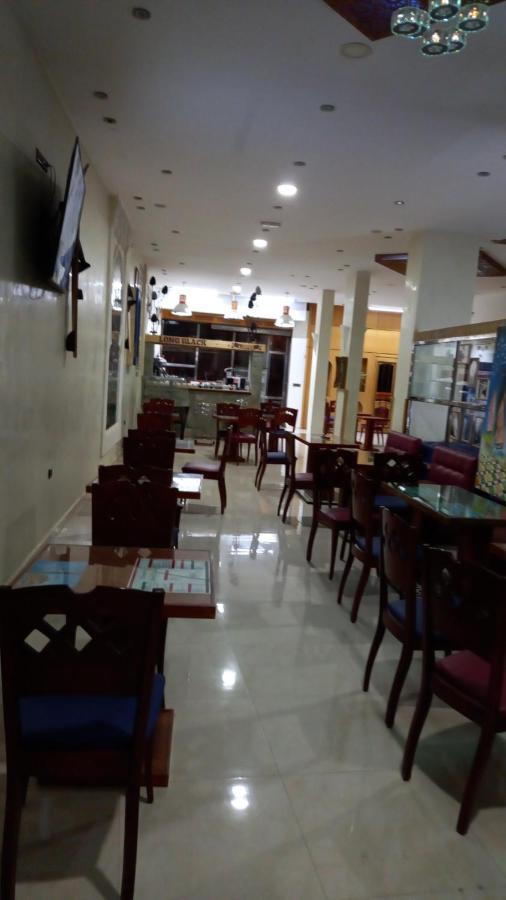 Ryad Tetouan Aeroport Esterno foto